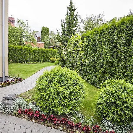 Agnes Sveciu Namai Guest house *