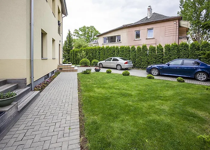 Agnes Sveciu Namai 4* Kaunas